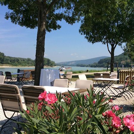 Gasthof Zum Goldenen Anker Hainburg an der Donau Eksteriør billede